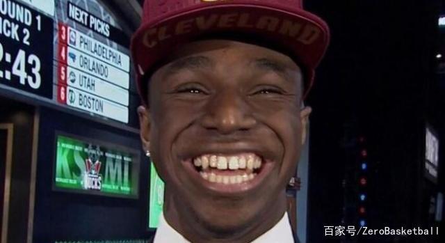 拖入自己可 拖入自己可